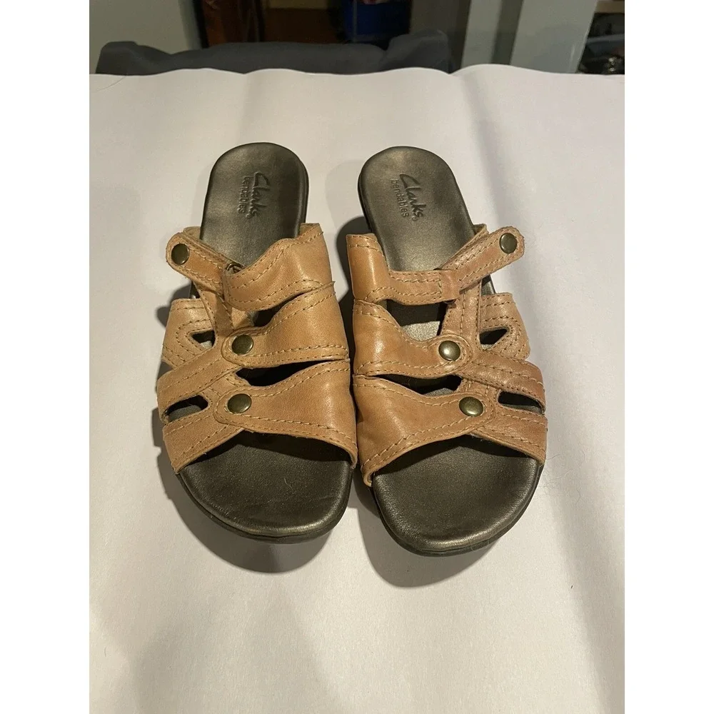 Clarks Bendables Sandals‎ Leather Comfort Slip On Wedge Slide Womens Size 9